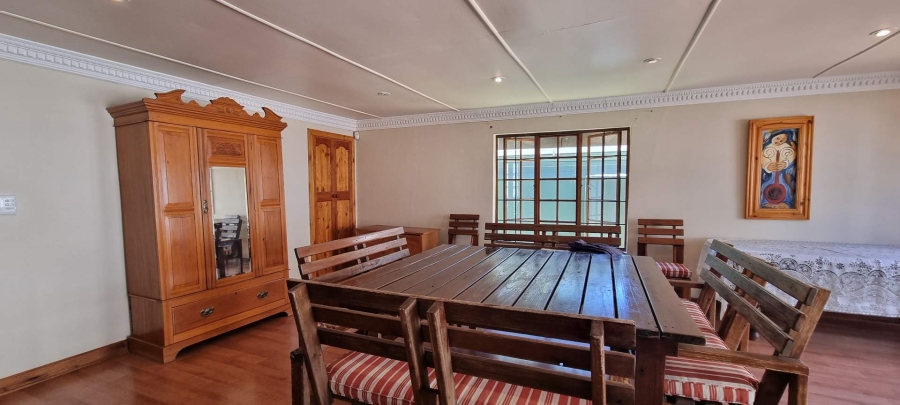 5 Bedroom Property for Sale in Waverley Free State